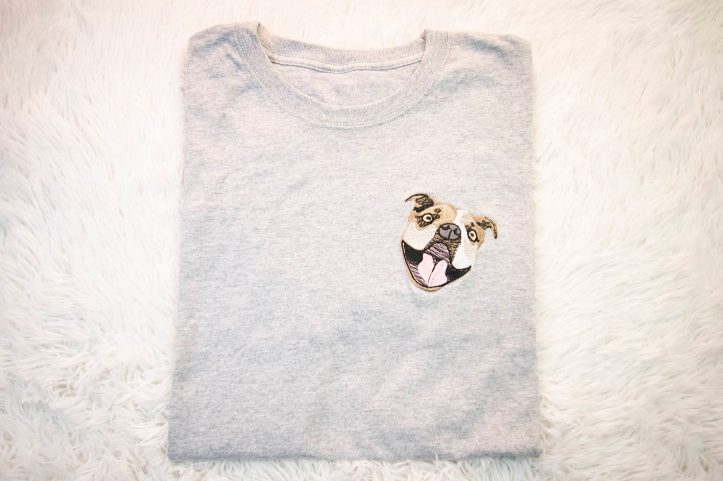 Remera bordada personalizada